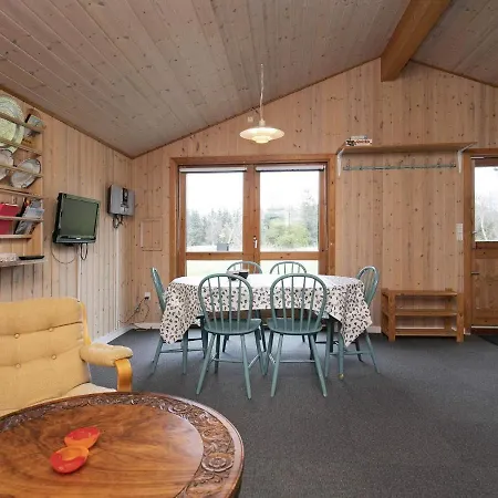 Two-bedroom Holiday In 3 Feriehus *