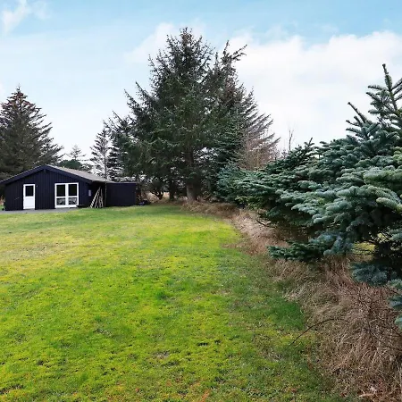 Two-bedroom Holiday In 3 Feriehus *